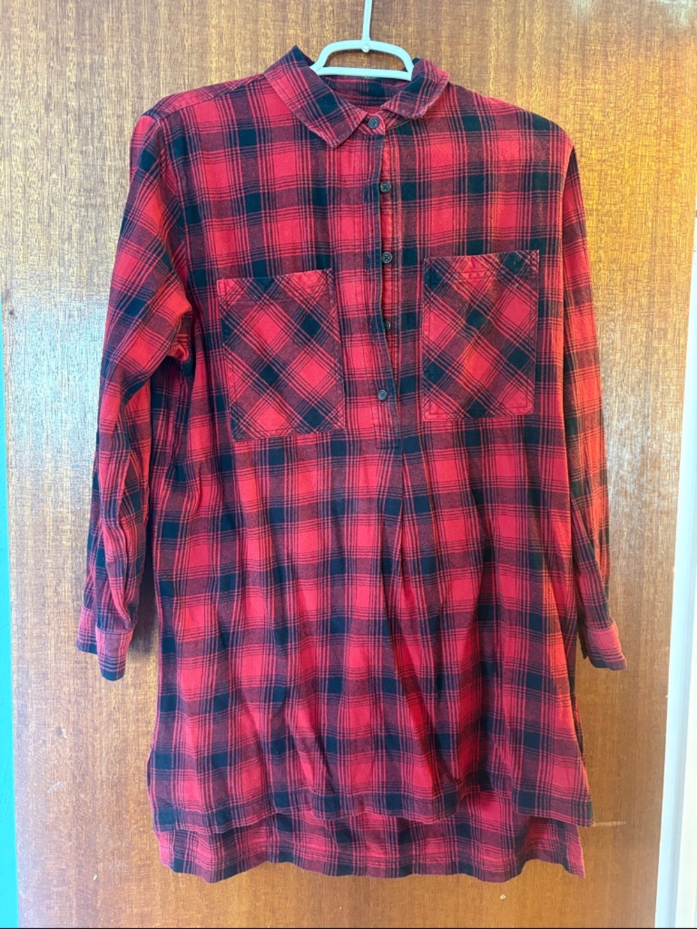 🔥5 FOR $25🔥 Forever 21 Red and Black Buffalo Plaid Tunic Top
